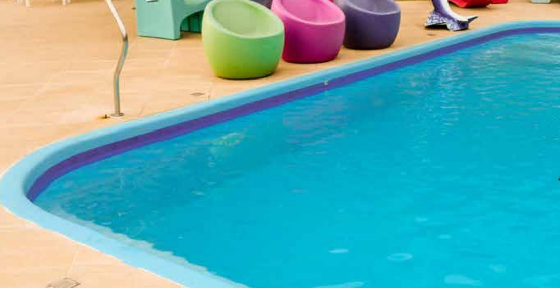 Mega Piscinas Retangular Spa